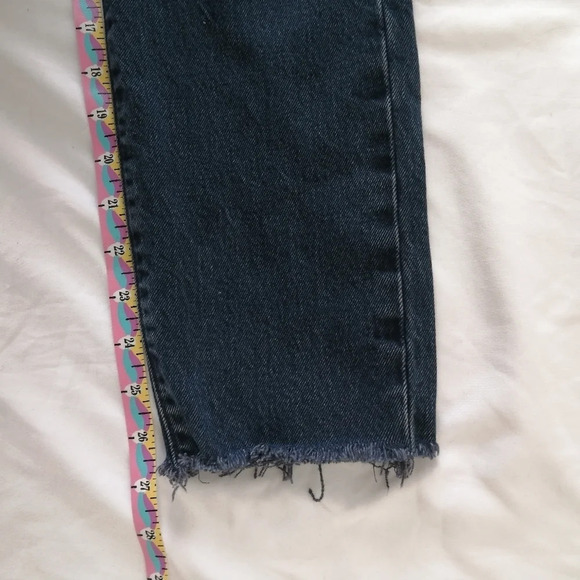 Levi's Wedgie Icon Premium Jeans in "Black & Blue" Wash High Rise Tapered Leg 26 - Picture 13 of 16